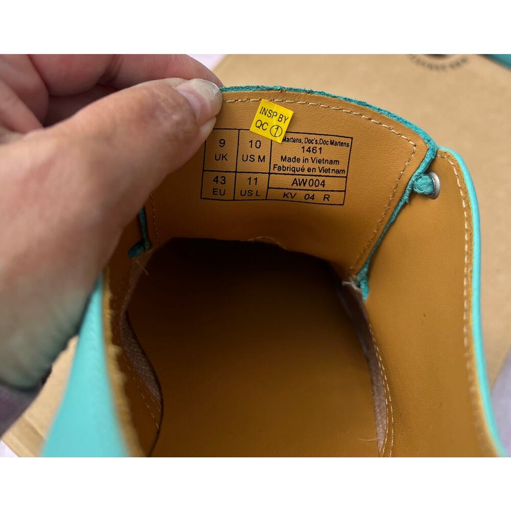 Rare Dr Martens 1461 Hug Me Aqua Leather 3 Eye Oxfords NOS Box Men 10 Women 11 - Picture 6 of 8